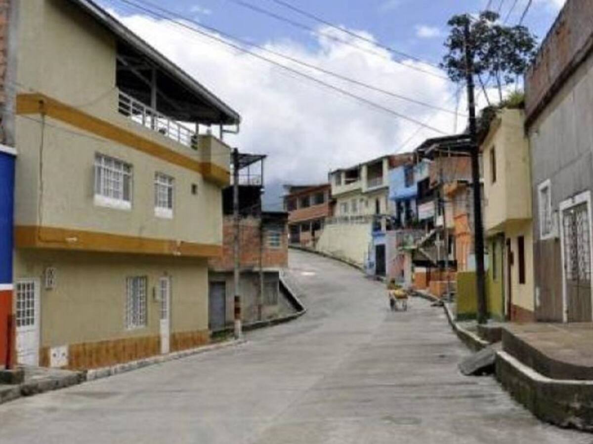 Graves problemas de alcantarillado en el barrio San Diego de Ibagué
