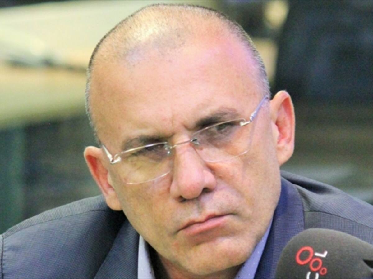 Colombianos podrían decidir sobre cese bilateral del fuego