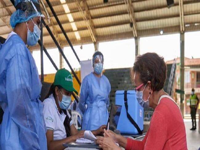 Vuelve y juega: se acabaron las vacunas Pfizer en Bucaramanga.