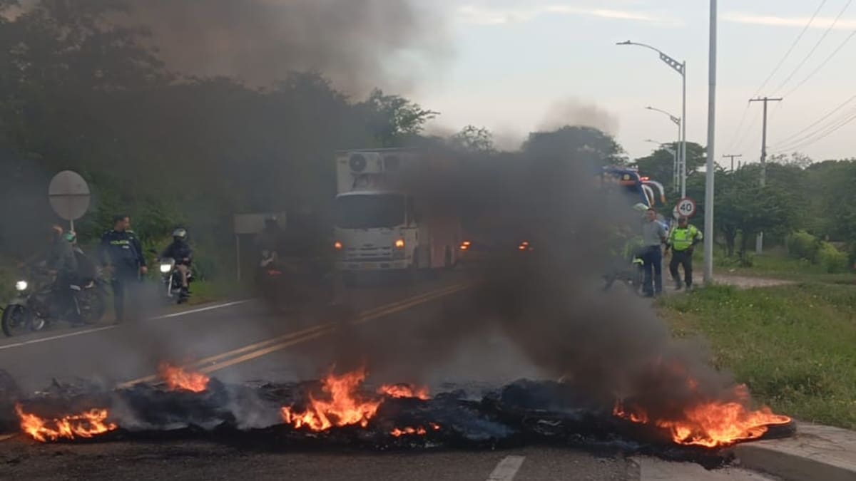 Acuerdos permiten levantar bloqueo en la vía Barranquilla – Cartagena