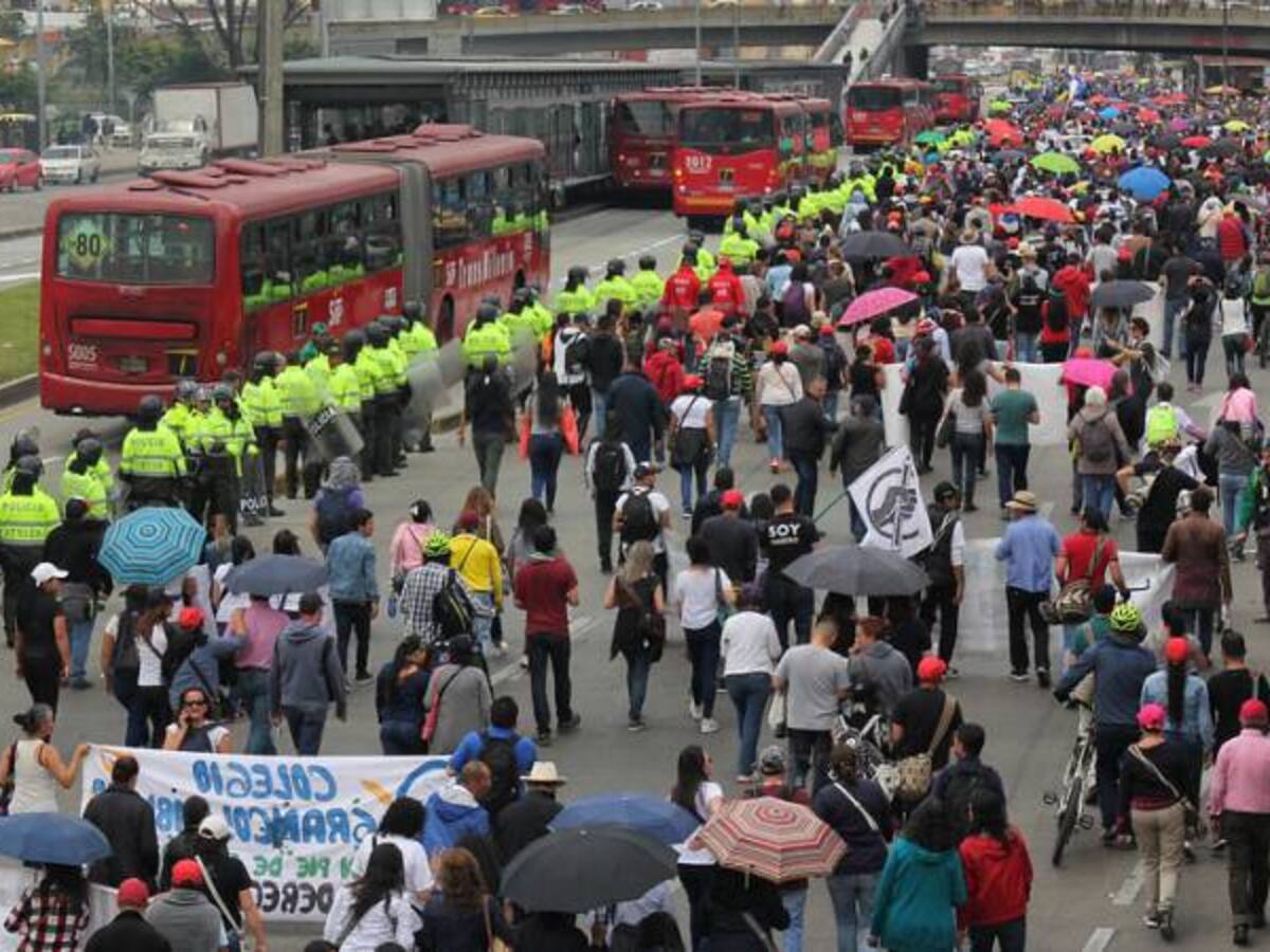 Fecode anuncia paro de profesores para el 9 de mayo