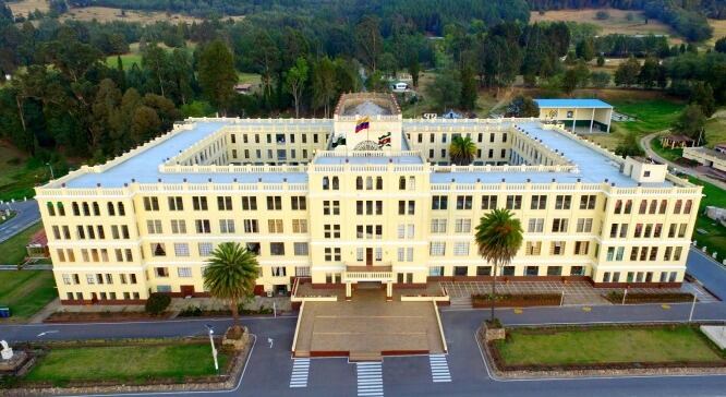 Escuela de Policía Rafael Reyes / San Rosa de Viterbo - Foto: Escuela de Policía
