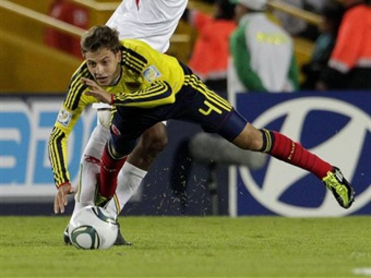 Santiago Arias descartado en Colombia para enfrentar a Corea del Sur