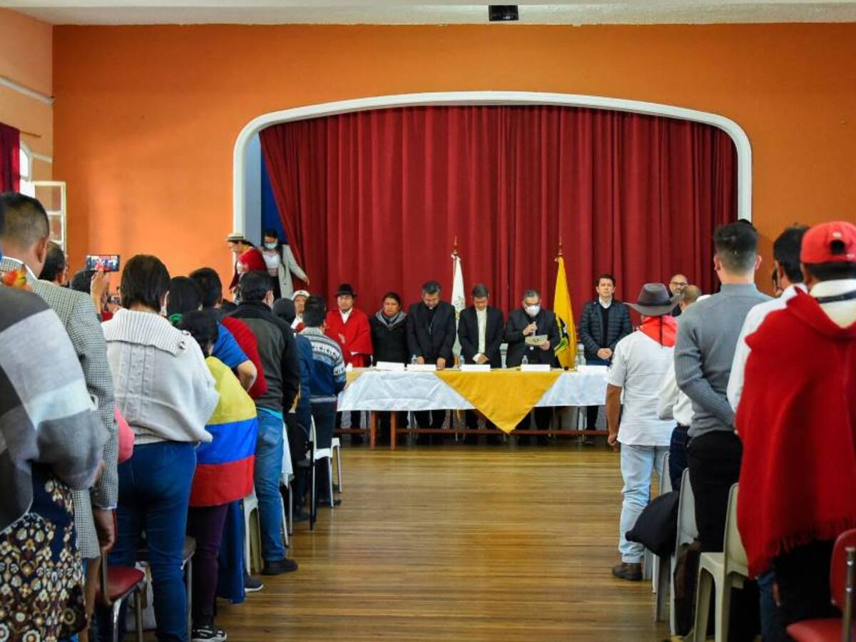 Gobierno e indígenas de Ecuador lograron acuerdo para terminar el paro nacional