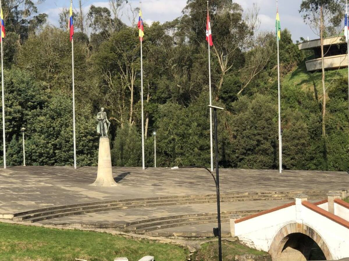 El 7 de agosto, día de la independencia absoluta y posesión presidencial