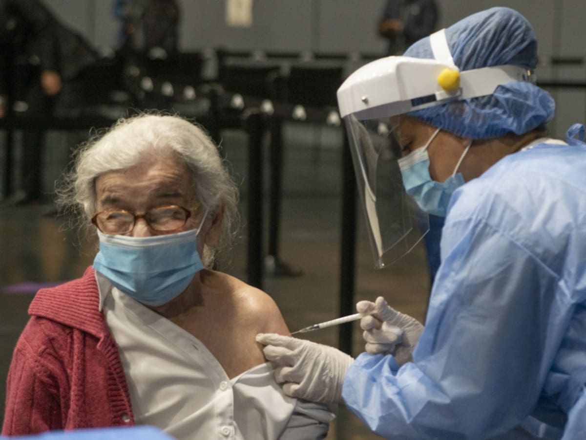 Vacunas: Gobernadores de Cundinamarca, Valle, Córdoba y Meta responden