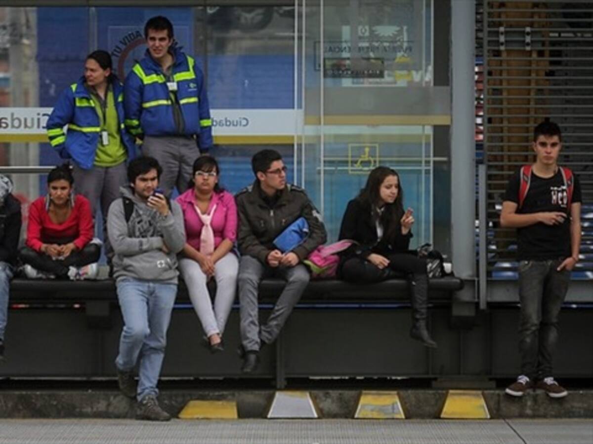 Colados en Transmilenio tendrían que pagar 200.000 pesos de amonestación
