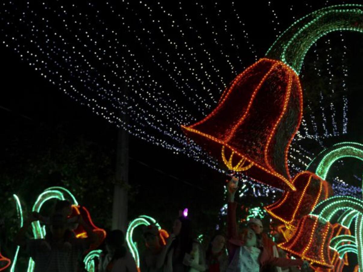 ¿Vale la pena invertir grandes cifras de dinero para el alumbrado navideño en Colombia?