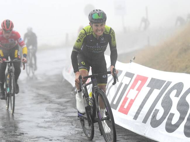 Esteban Chaves: "Ha sido un día bastante duro y con frío"