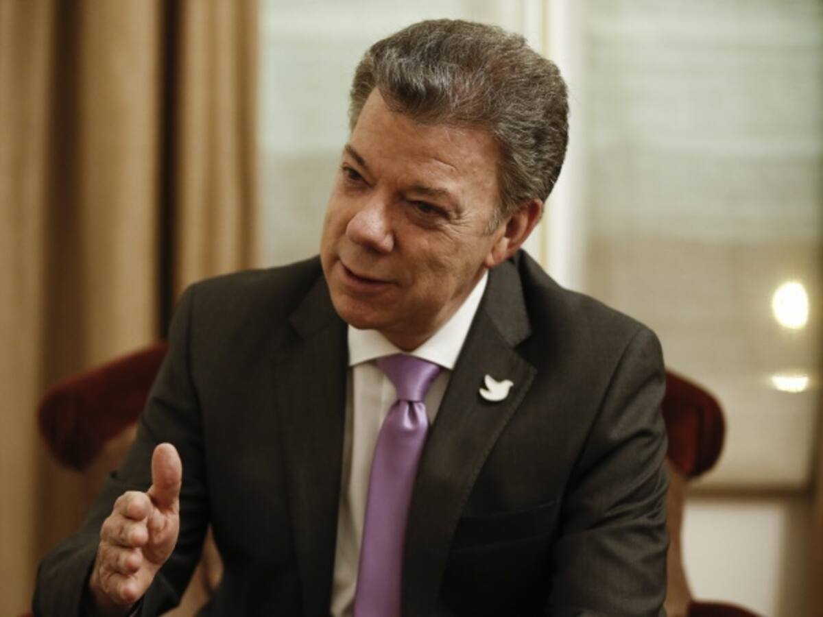 La del plebiscito es la votación más importante de sus vidas: Santos