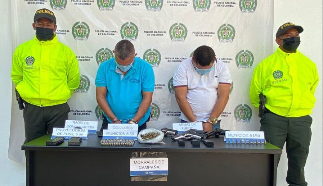 Alias 'Peligro' y 'El Mono' serían supuestos miembros del Clan del Golfo, a quienes les encontraron armas de fuego y panfletos