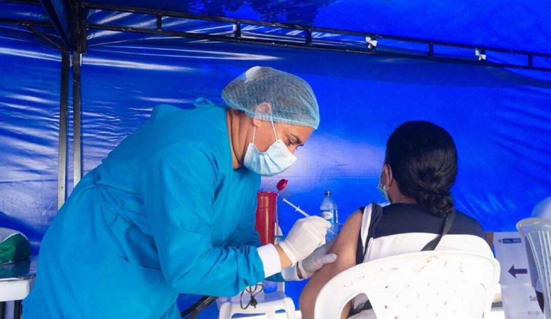 Esta semana llegarán las vacunas que se aplicarán en el plan piloto. 