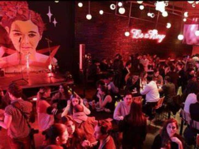 Jóvenes les da pena del que dirán o de los señalamientos de la sociedad.