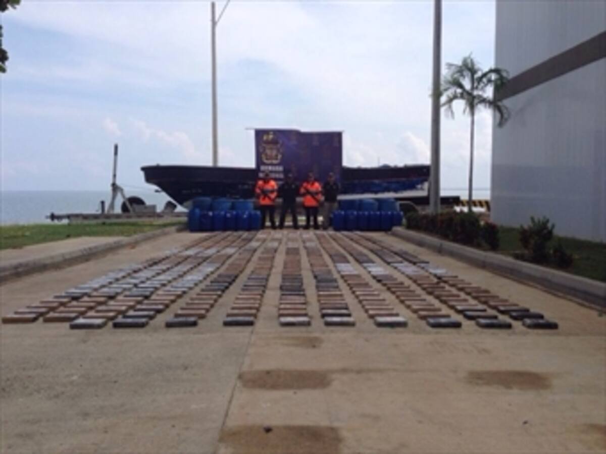 Cae embarcación con 550 kilogramos de cocaína en el Golfo de Morrosquillo