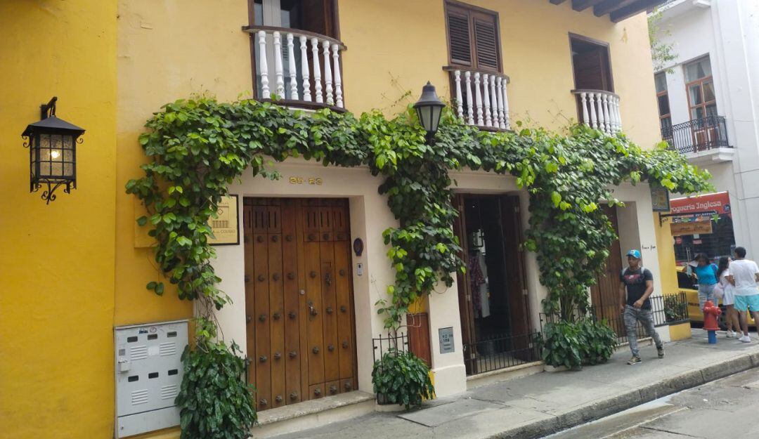 El establecimiento aseguró que las labores de investigación al interior del lugar en Cartagena no arrojaron indicios sobre el fallecimiento