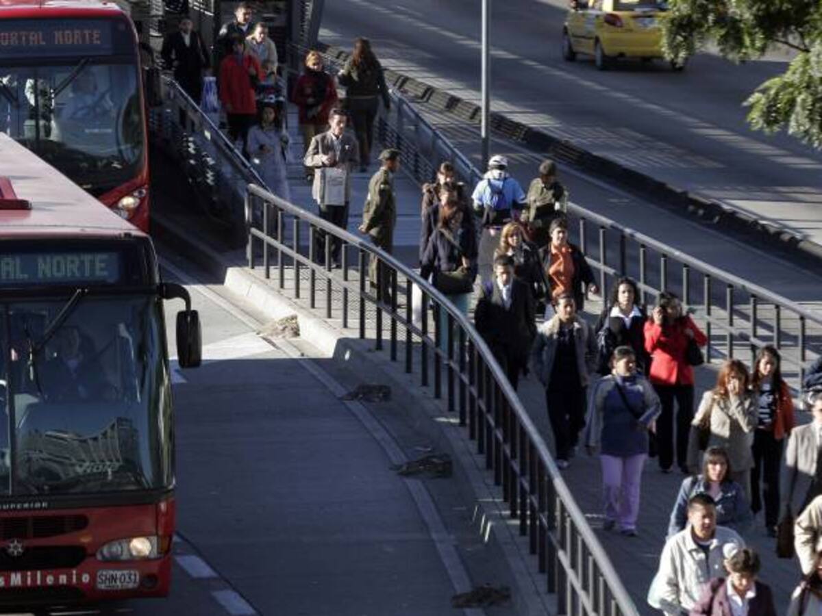 Transmilenio aumenta su operación en el día sin carro en un 15%