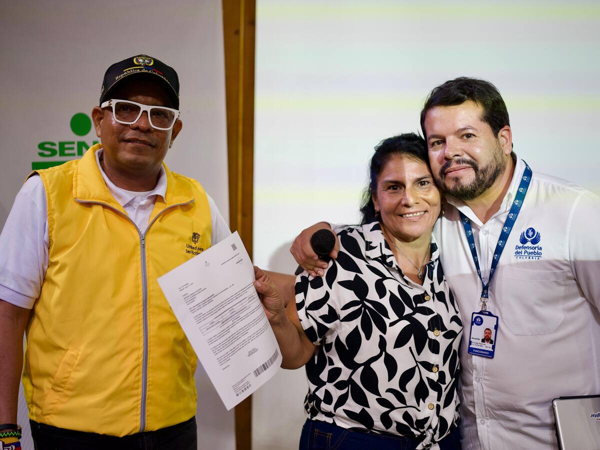 Más de 400 víctimas del conflicto armado de Santander recibieron cartas de indemnización