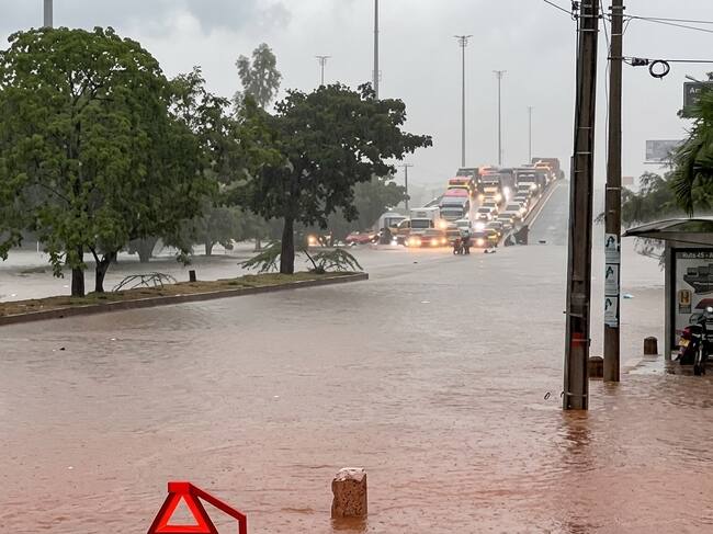 CEO Atlántico y Magdalena pide frente común para atender corredor Aeropuerto–Barranquilla