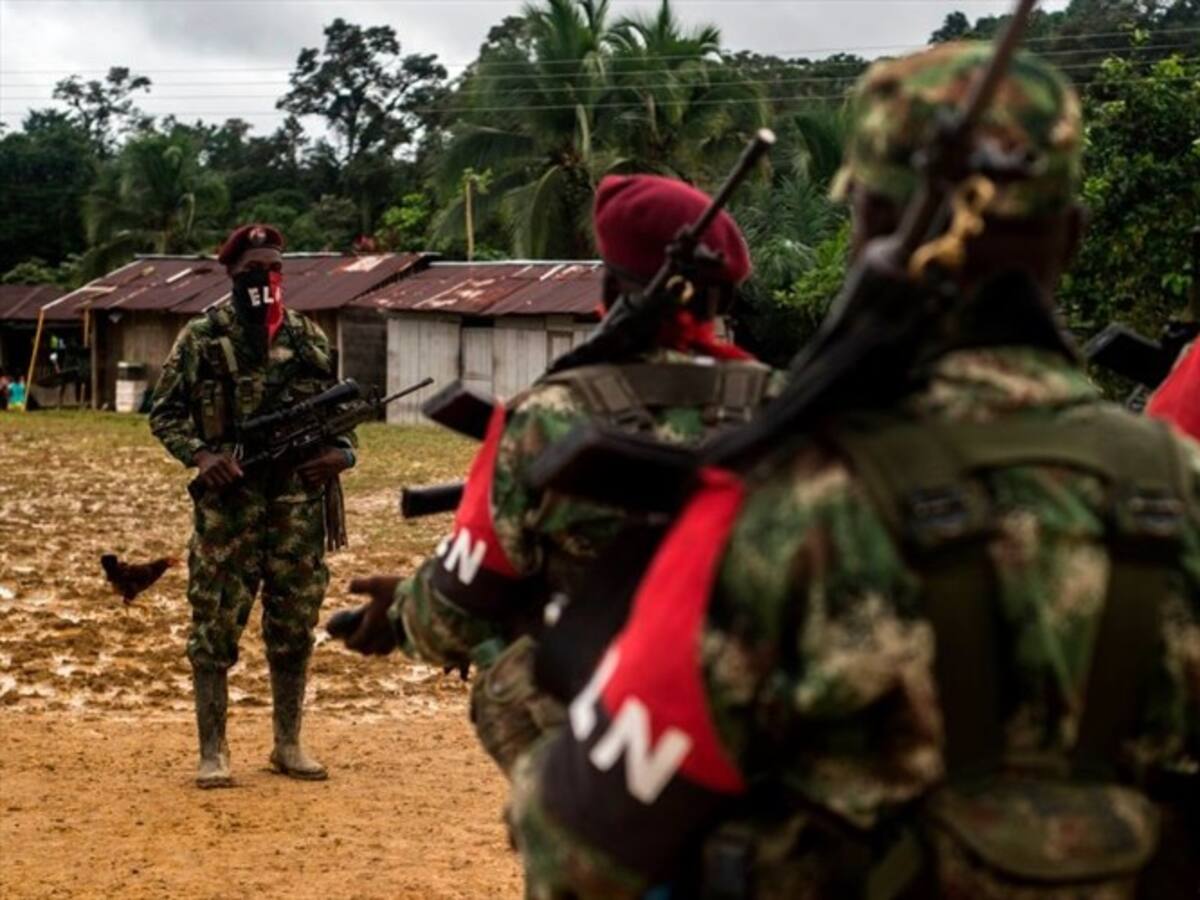 Delegados del Eln regresan a Quito para reanudar diálogos