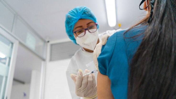 Leonardo Padilla, médico vacunado