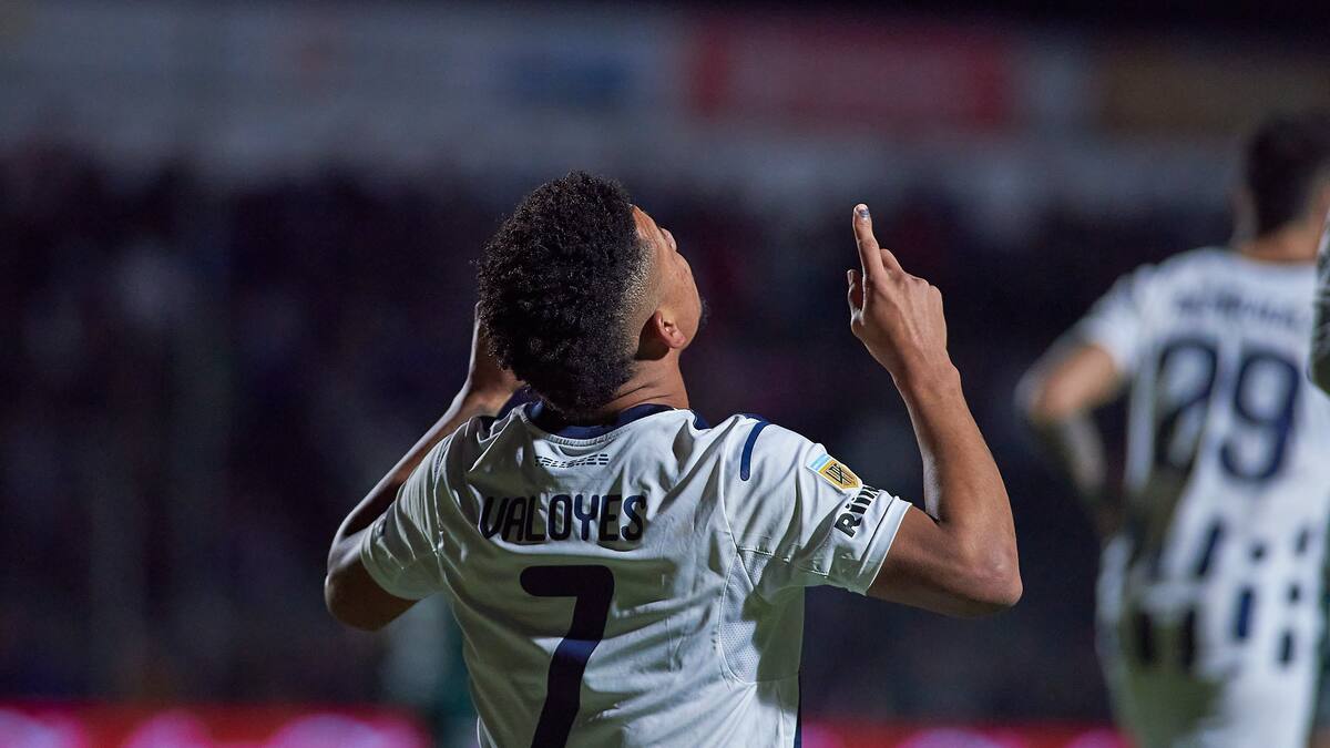 Diego Valoyes le entregó la victoria y el segundo puesto a Talleres de Córdoba