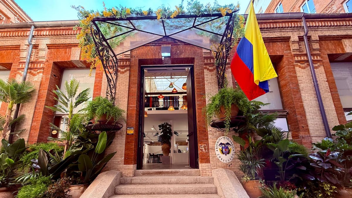Cónsul de Colombia en Madrid sería germen de problemas del edificio del consulado recién inaugurado