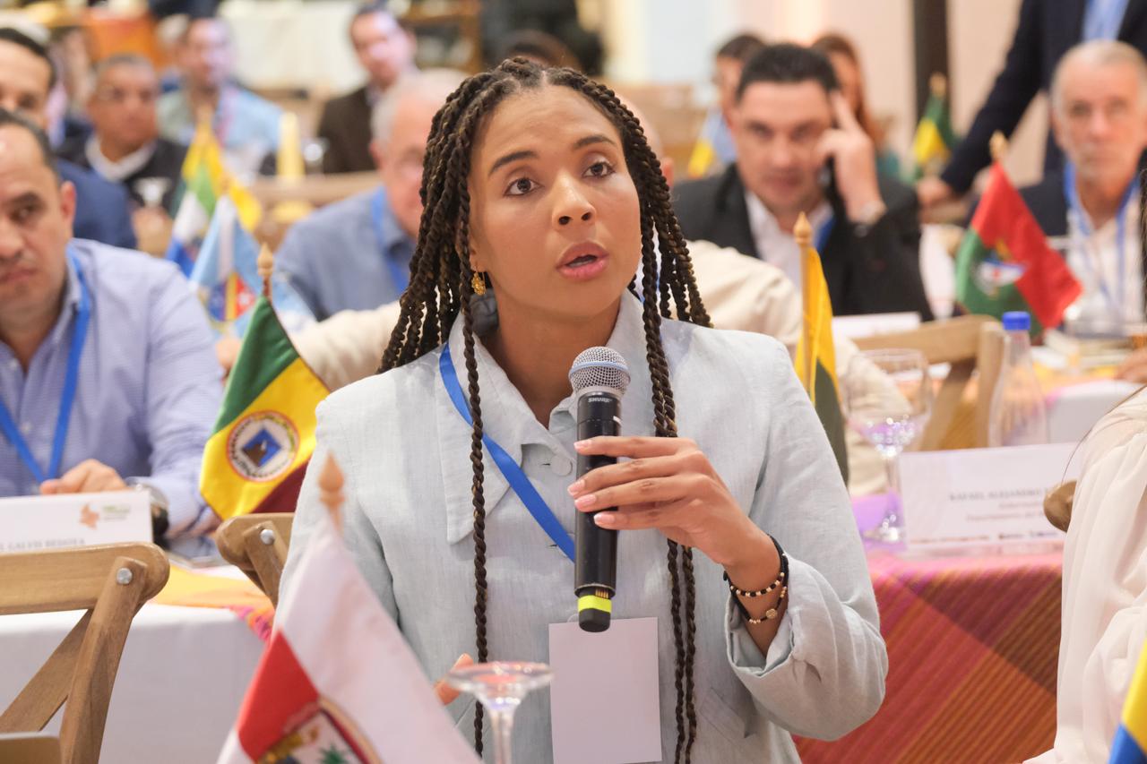 Gobernadora del Chocó en la Cumbre de Gobernadores del 2025. Foto | FND