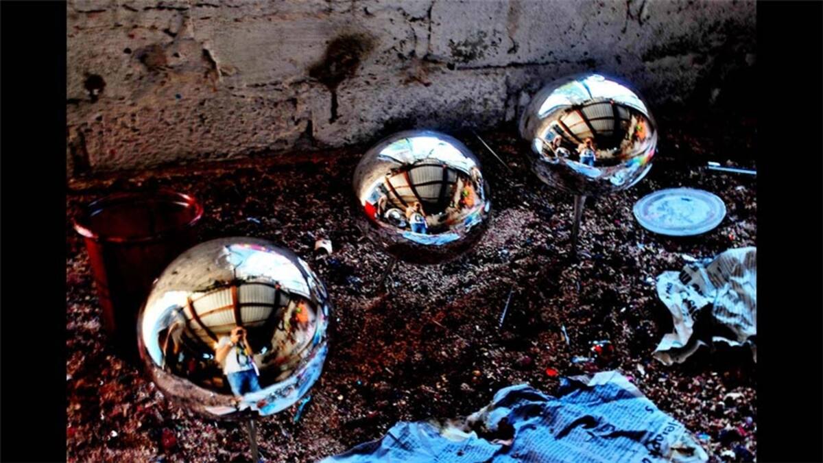 Comenzamos nuestro despliegue navideño en República Dominicana, desde donde Faustino Pérez nos cuenta: "Con motivos alegóricos navideños y efectos lumínicos, ha sido inaugurado recientemente en Santo Domingo, coincidiendo con la Navidad, el llamado Parque Iberoamericano o Parque de las Luces, en un espacio citadino que dejó libre el antiguo zoológico”.