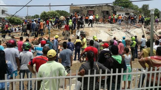 Caída del edificio Portal de Blas de Lezo II. Foto: Prensa Alcaldía de Cartagena