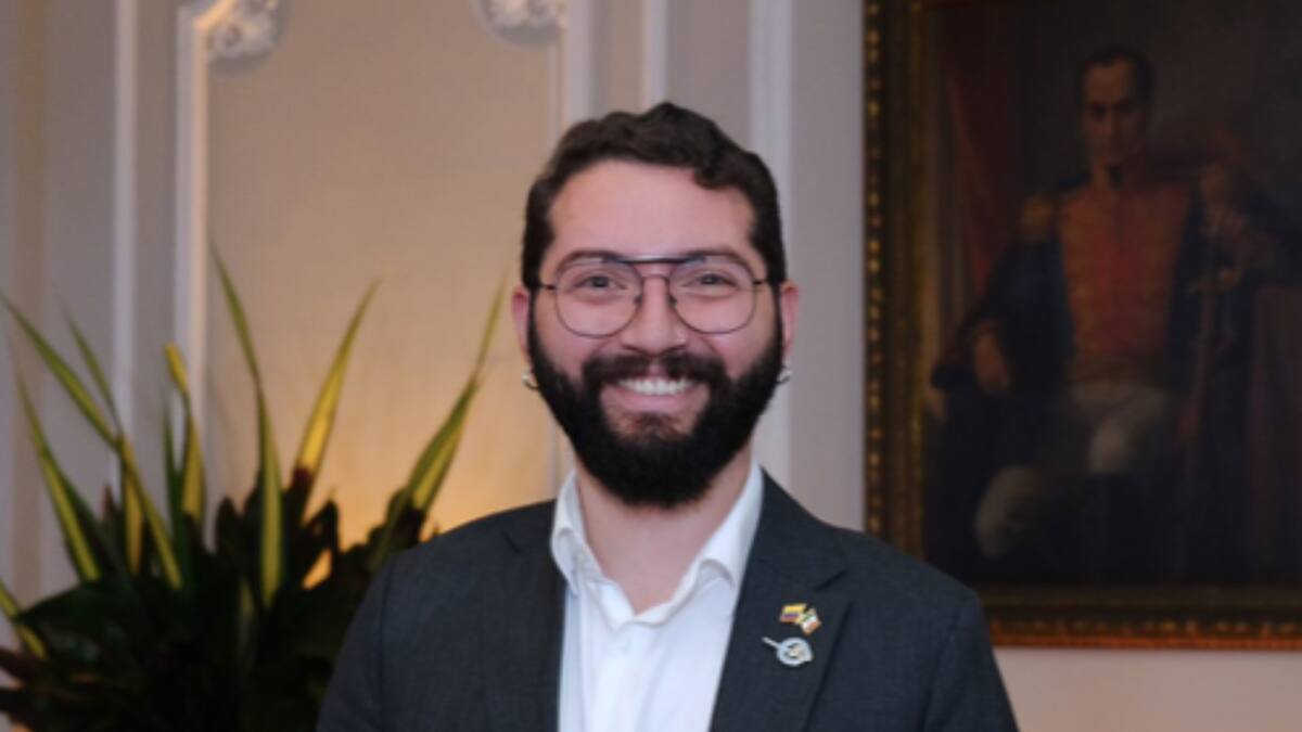 Al Oído: vergonzosa salida en falso del embajador en México, Moisés Daza