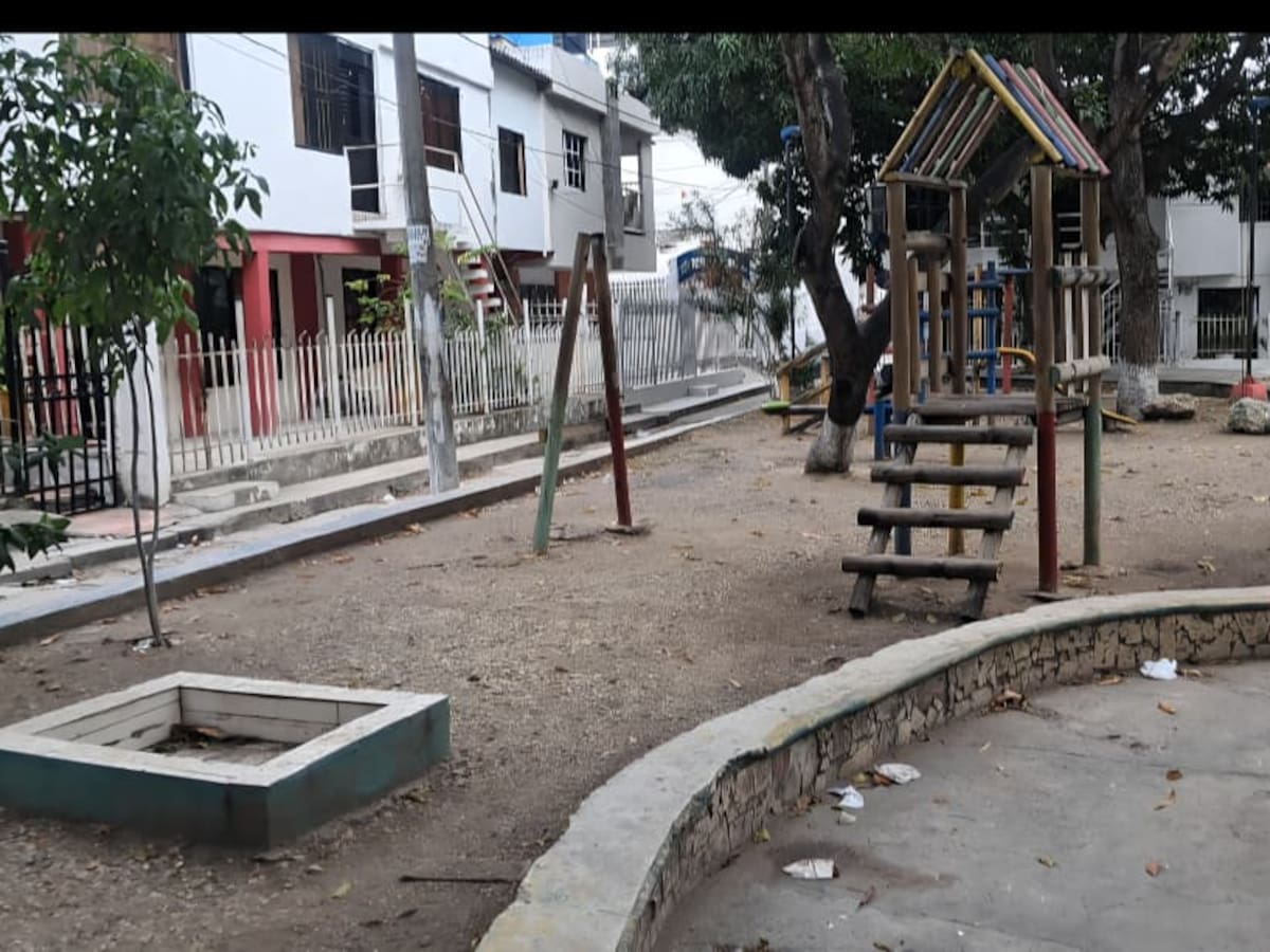 Comunidad de Los Caracoles exige la urgente recuperación del parque Orlando Cabrera