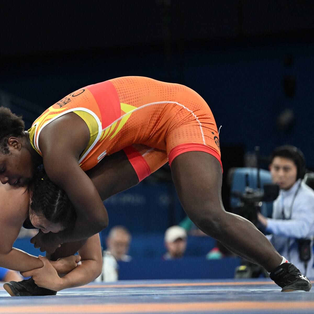 Tatiana Rentería clasificó a semifinales de la lucha de los Juegos Olímpicos París 2024