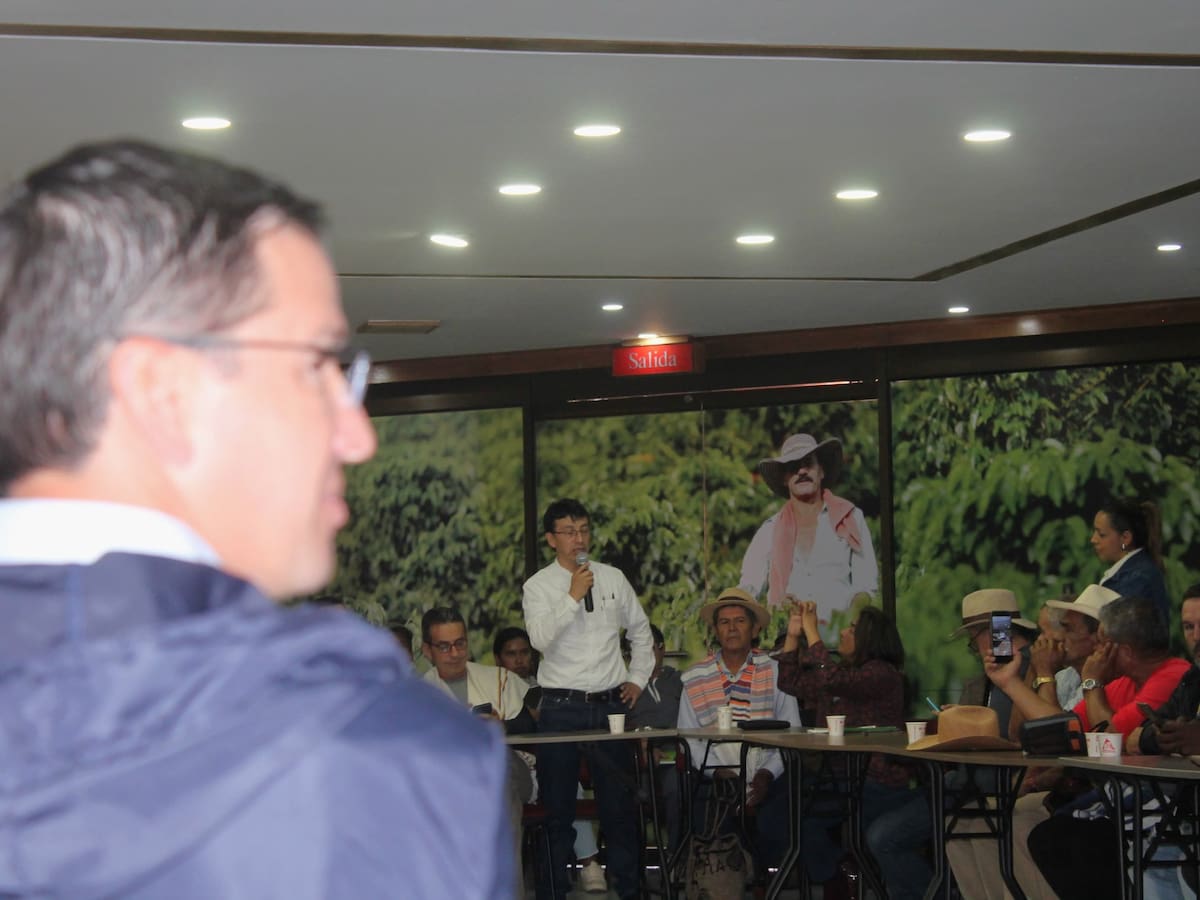 ¿Qué pasó en la reunión entre gerente de Fedecafé y la Unión de Cafeteros de Colombia?