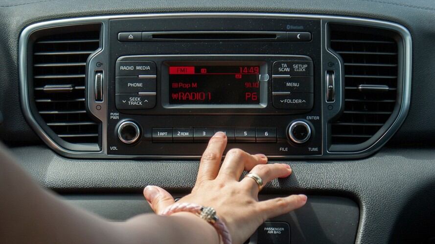 Amanezca bien informado con La W este 23 de febrero. Foto: Getty Images / DM MRKU