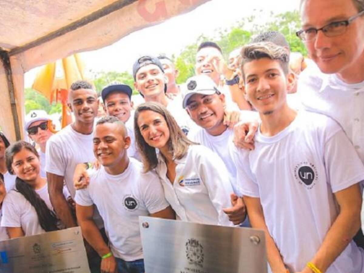 Primera piedra para construcción de la Universidad Nacional en Tumaco