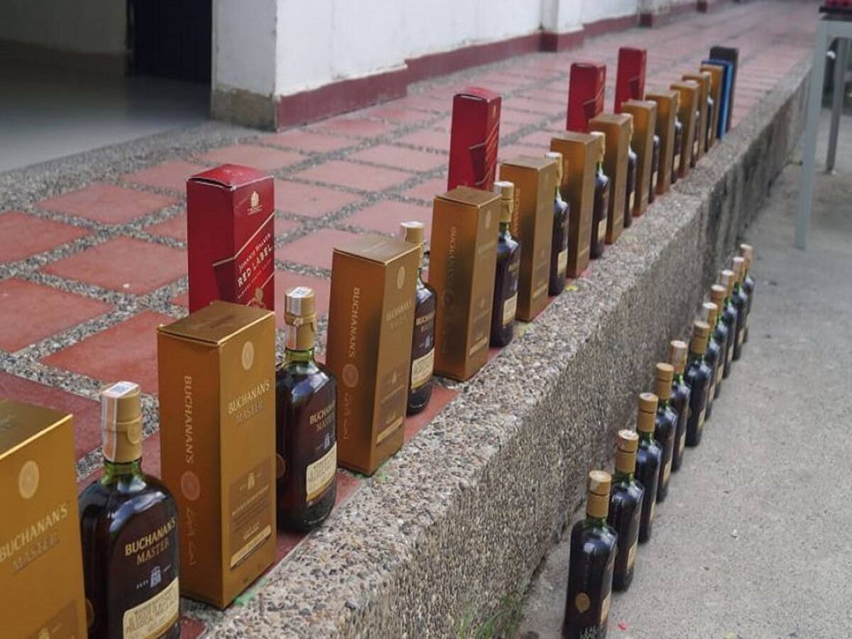 En Semana Santa, cae licor adulterado y de contrabando en vía Tunja-Bogotá