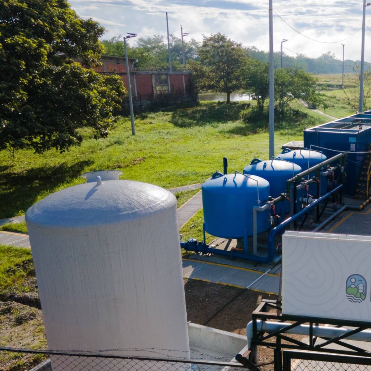 Superservicios destaca que agua suministrada en la Arboleda Campestre es potable