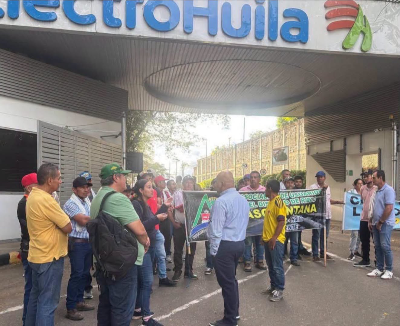 Los productores llevan cerca de tres meses buscando una solución. Foto Redes Sociales