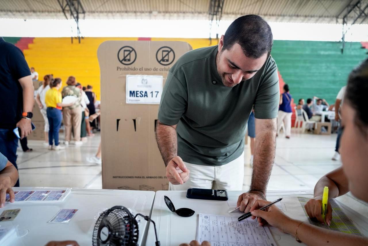 Yamil Arana llama a la unidad y pide al próximo Presidente apoyar obras estratégicas de Bolívar