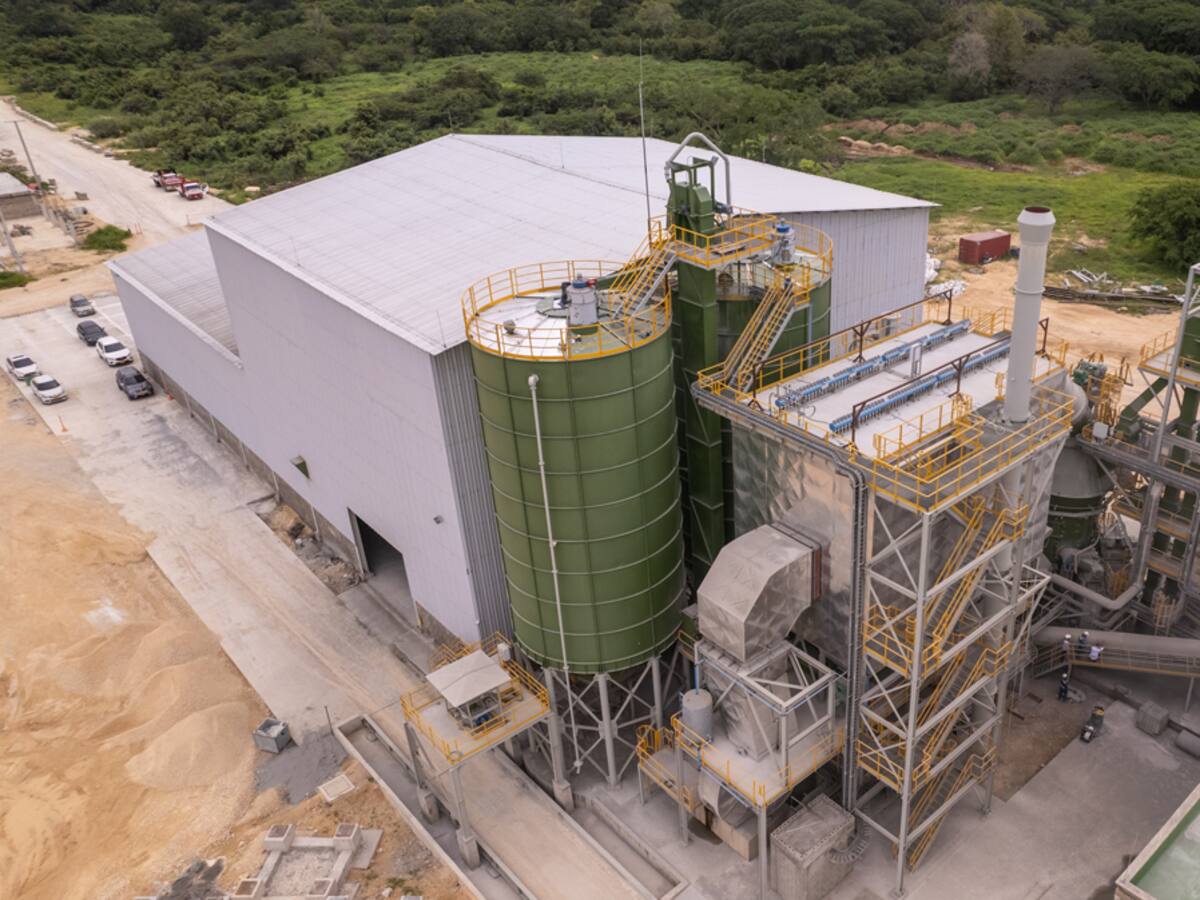 Cemento País, empresa que fortalece su presencia en el Caribe