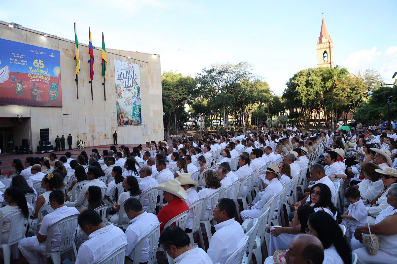 El departamento del Huila conmemoró 121 años de vida institucional. Foto Relacionada 