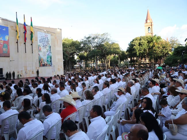 El departamento del Huila conmemoró 121 años de vida institucional. Foto Relacionada