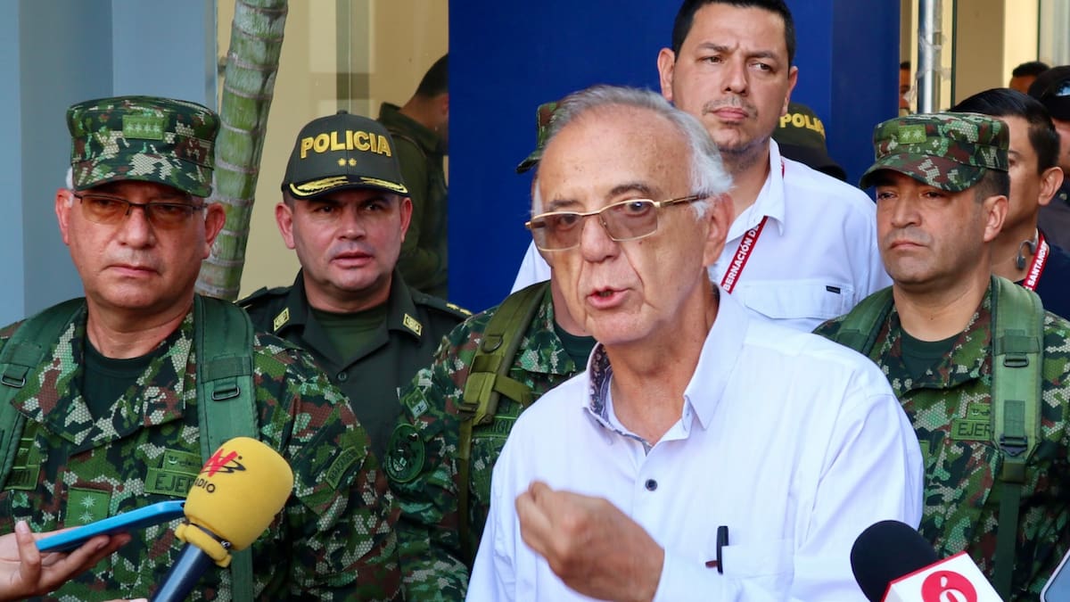 Mindefensa, Iván Velásquez, confirmó que sí se reunió en Venezuela con su homólogo Vladimir Padrino