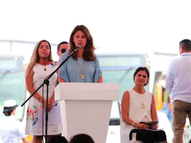 Vicepresidenta invita al diálogo para levantar bloqueo en Vía Panamericana