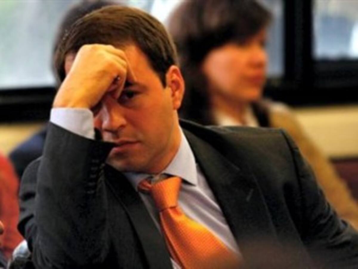 Niegan casa por cárcel a ex viceministro asegurado por el caso de AIS