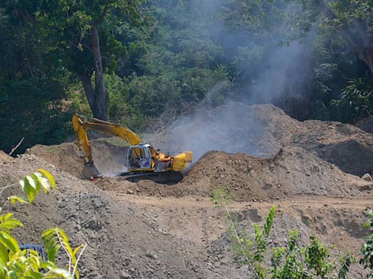 Ocho capturados en Risaralda por explotación ilegal de recursos naturales