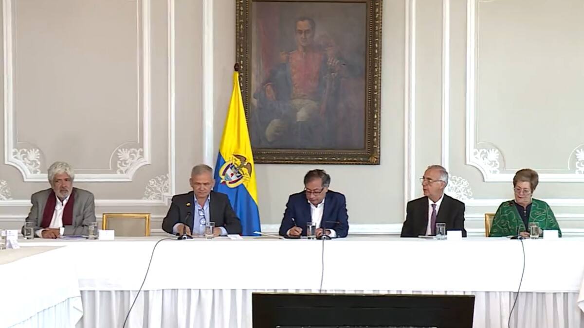 Partidos políticos tienen malestar con el Gobierno por “mal trato” de los ministros