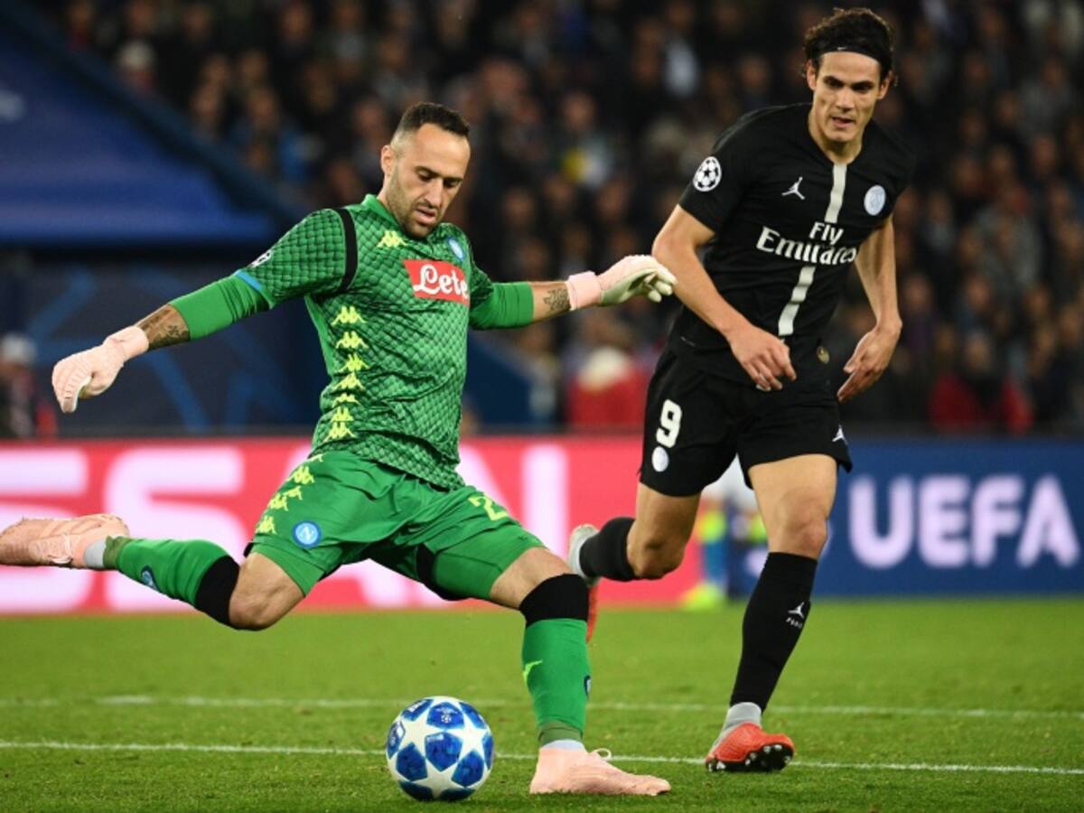 David Ospina se lució en el empate del Napoli ante PSG