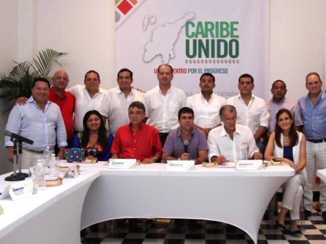 Alcaldes y gobernadores electos de la costa  reunidos en Barranquilla