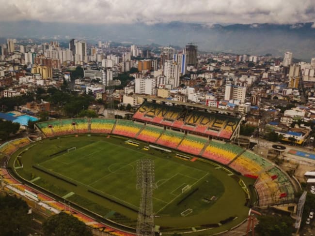 La orden es no colaborar: Asesor de la Alcaldía de Bucaramanga se despachó por préstamo del estadio. Foto: Suministrada.